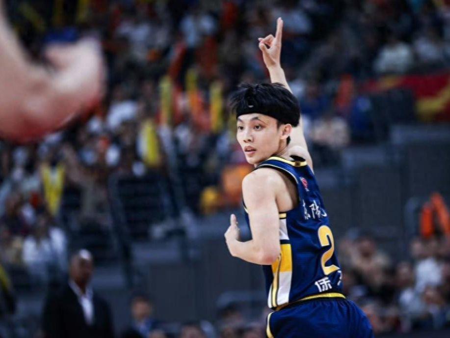 博鱼boyu-广东惜败之夜还需理性看待！徐杰低迷另有他因，麦考尔验货成功！